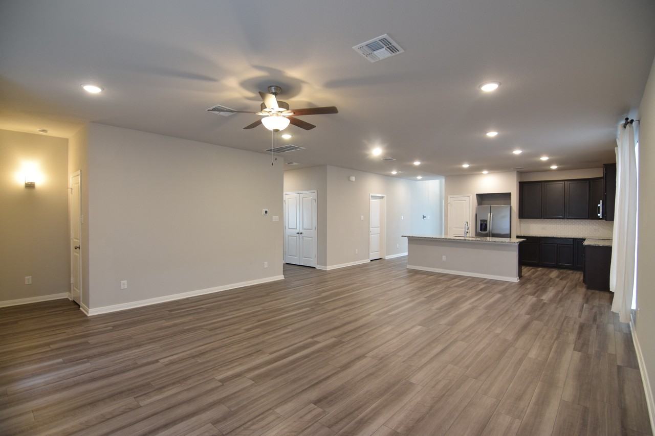 7113 Mcgregor Loop - Photo 7 of 21