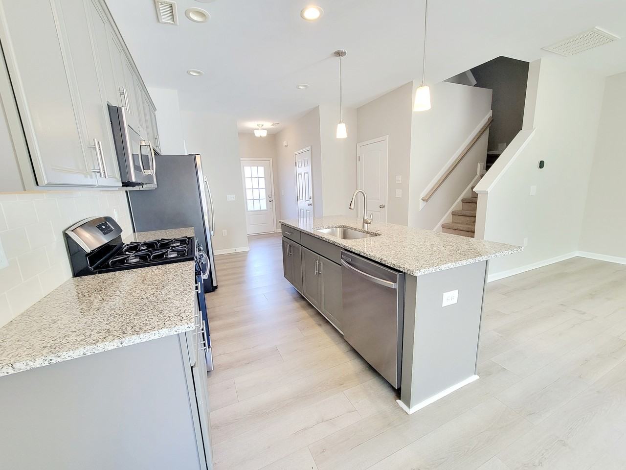 181 Wellons Creek Dr - Photo 7 of 50