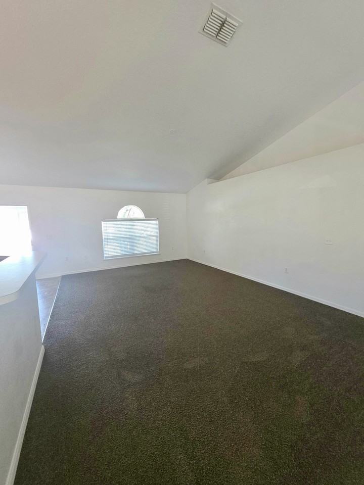 513 Marion Oaks Mnr - Photo 7 of 18