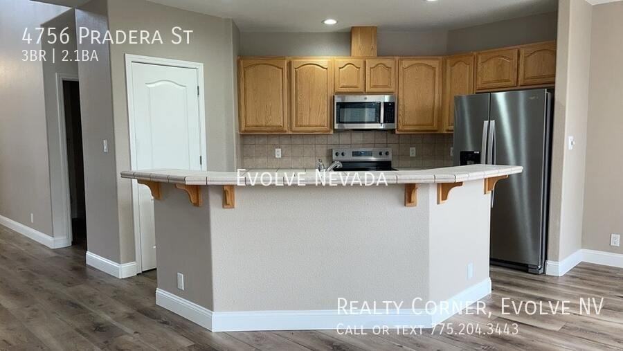 4756 Pradera St - Photo 5 of 35