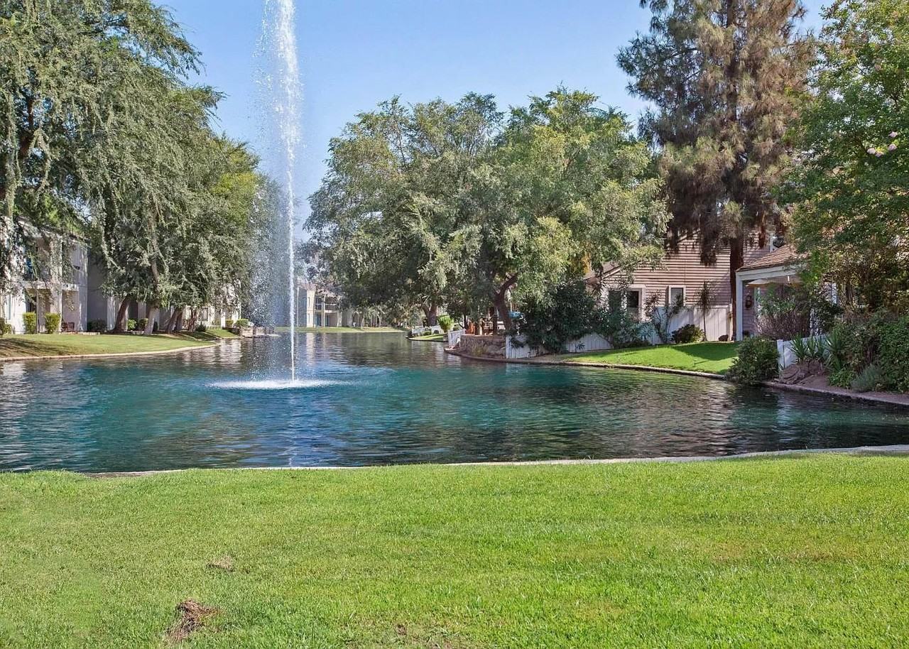 8000 Kroll Way - Photo 2 of 25