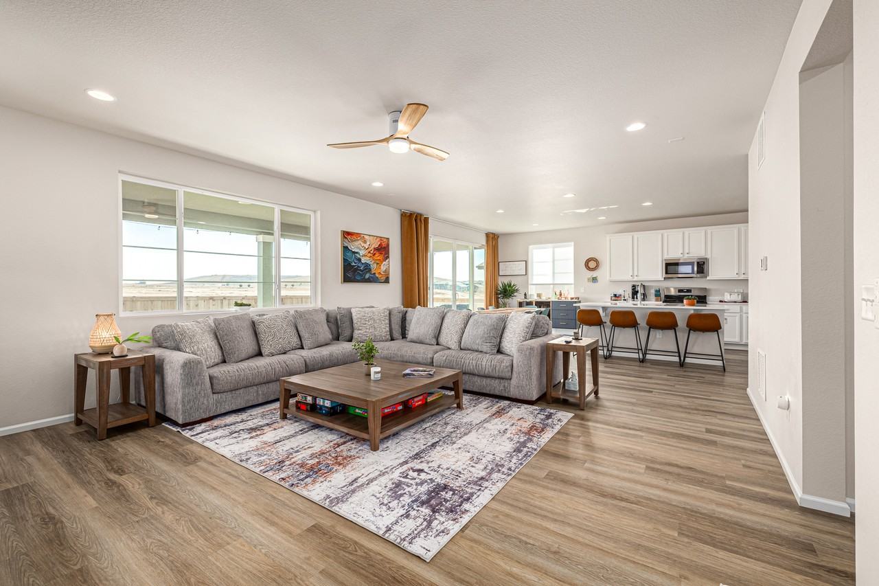 9096 Uravan Ct #NA - Photo 7 of 45