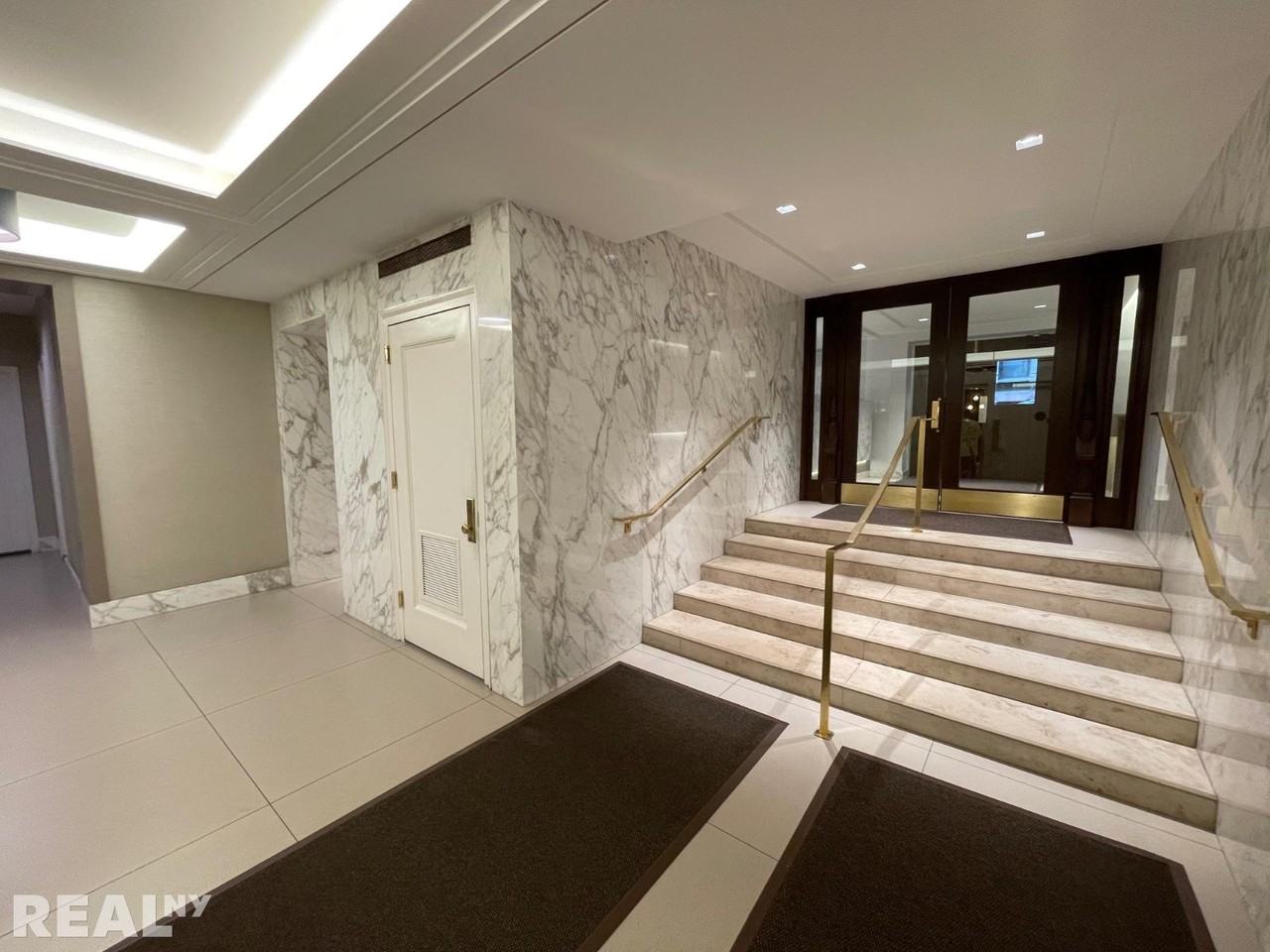 160 W 73rd St #6K - Photo 6 of 7