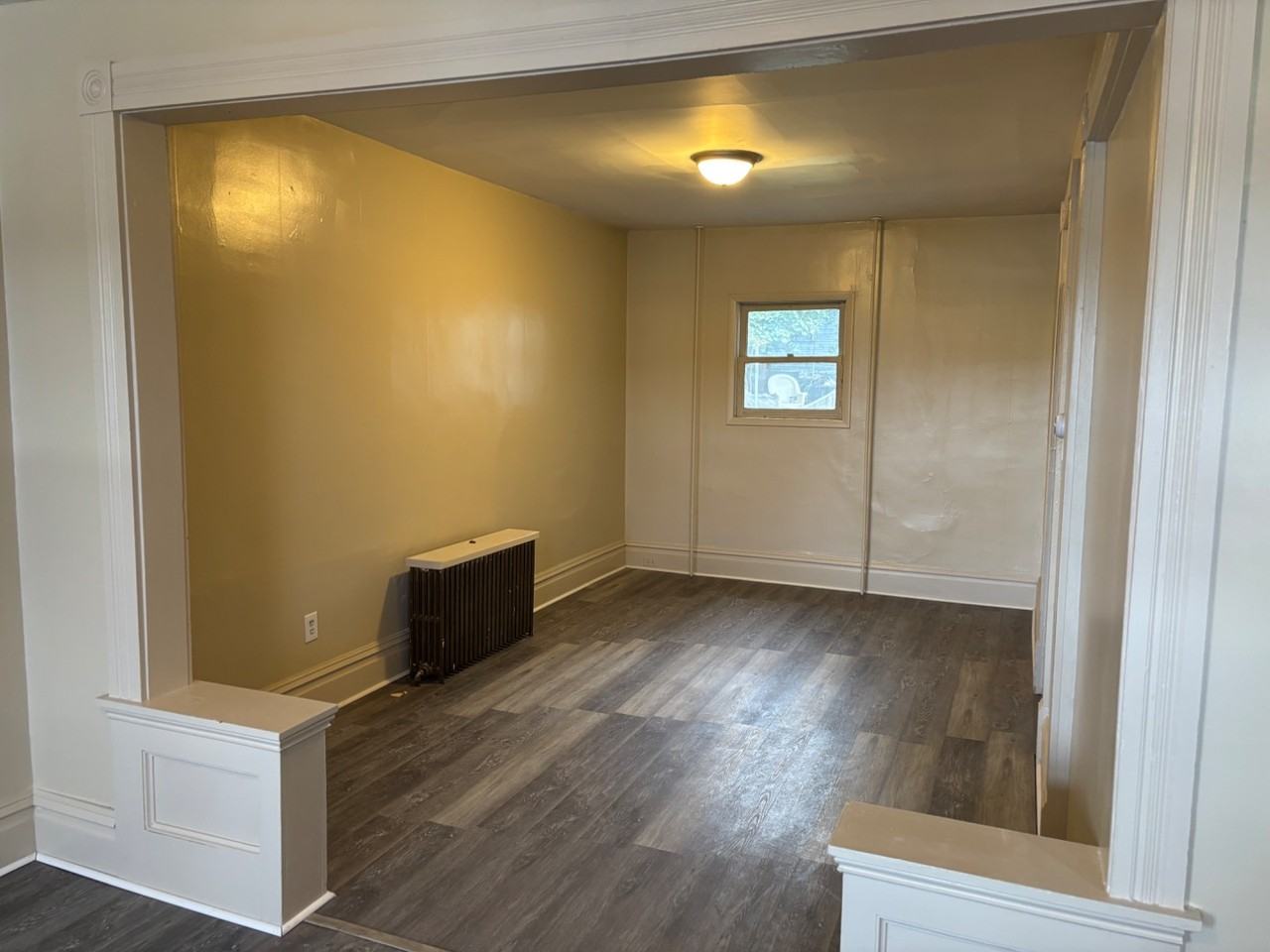 435 1st Ave - Photo 7 of 20