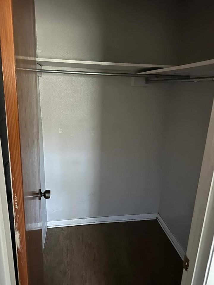 200 FOURPLEX - Photo 5 of 5