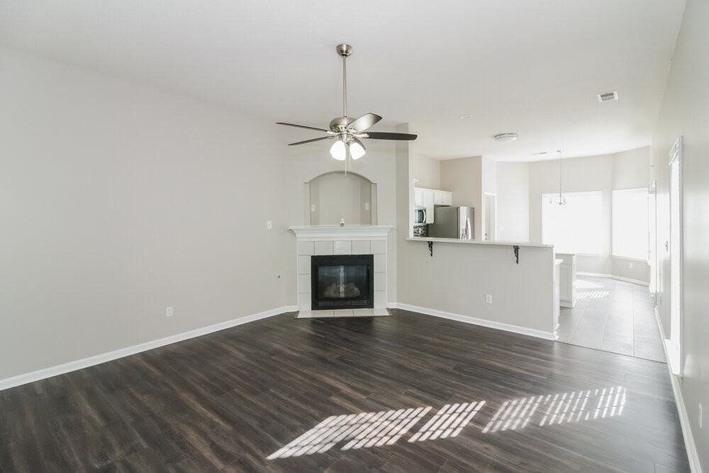 6799 Show Boat Ln - Photo 3 of 16