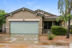 featured image of 3139 W Pollack St