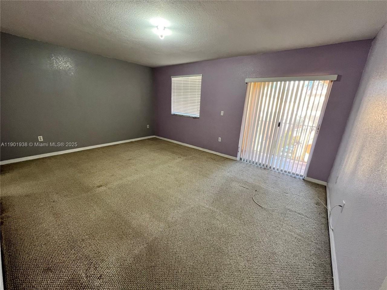 10644 Northwest 87th Court #10644 - Photo 7 of 10