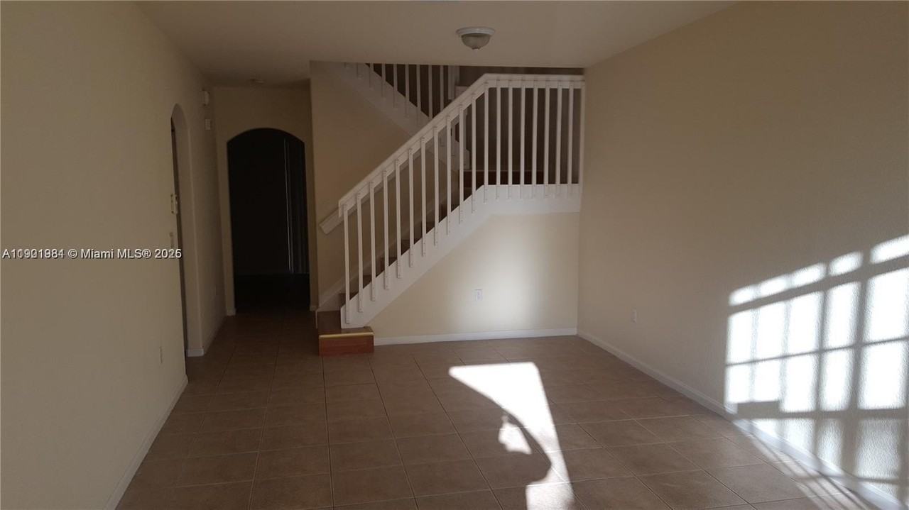 2853 Southwest 85th Avenue #103 - Photo 5 of 20