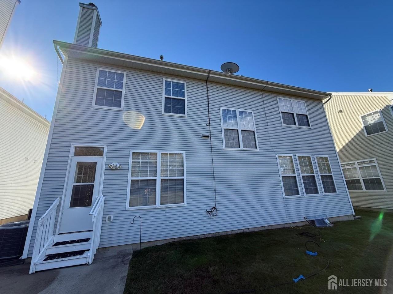 7 Elsie Drive - Photo 4 of 25