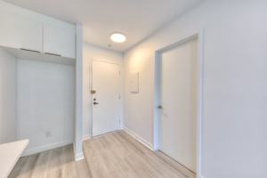 featured image of 90 Boulevard Jean-Paul-Vincent #24