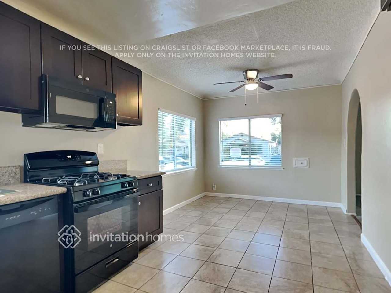 455 E 51st St - Photo 7 of 18