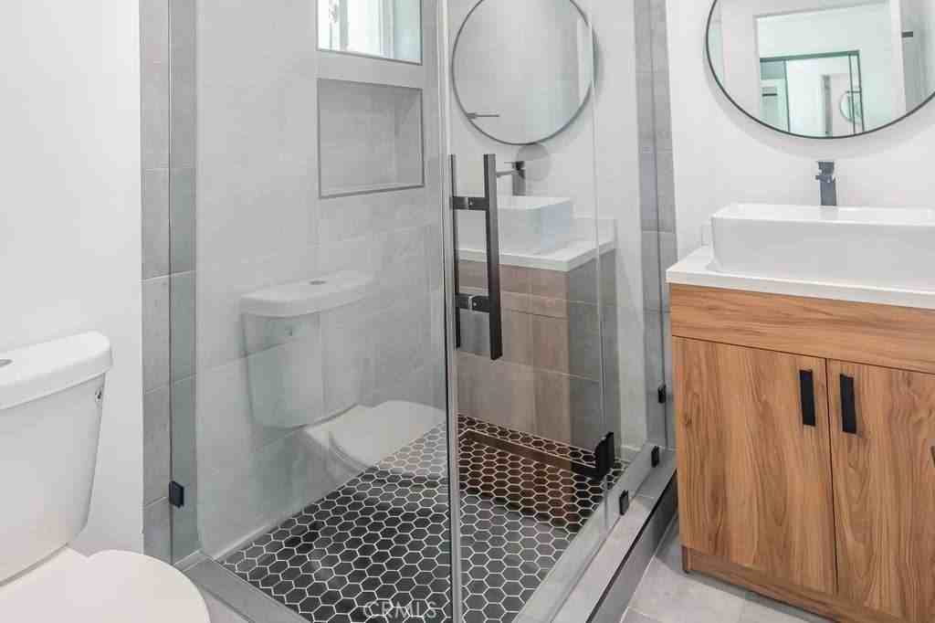 11522 Killion St #1 - Photo 5 of 5