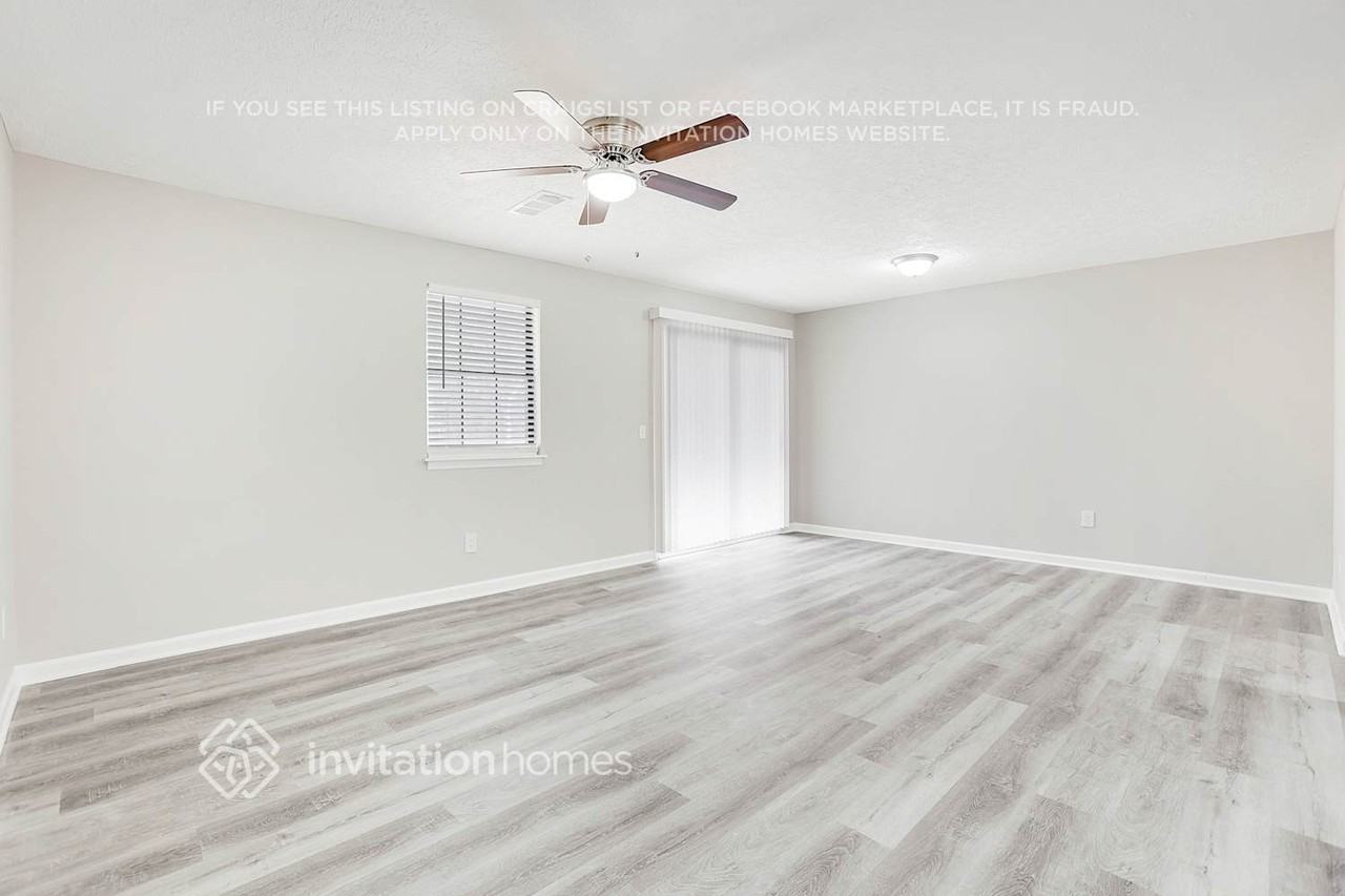 4096 Big Valley Trail - Photo 3 of 22