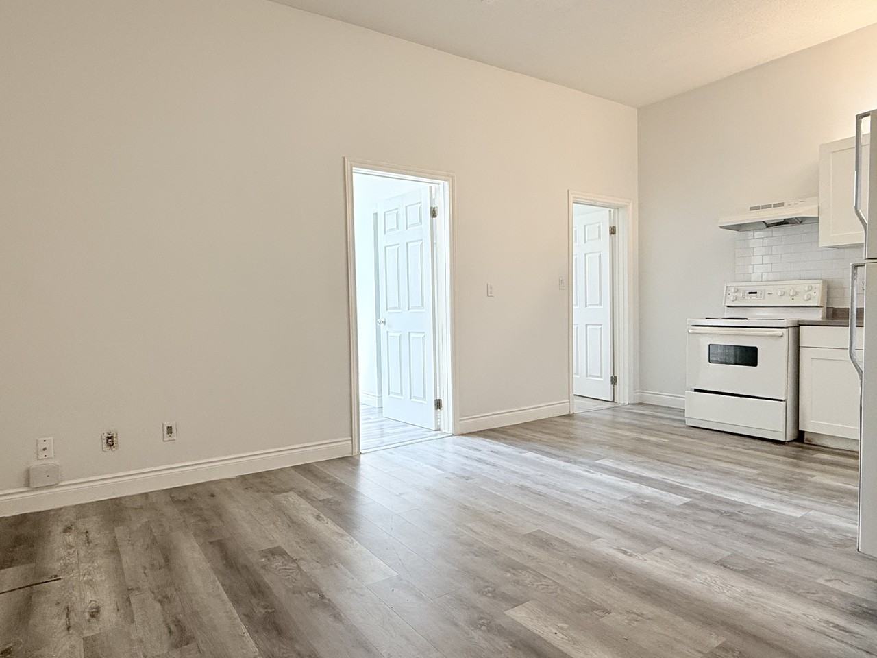 1188 Wyandotte St E #4 - Photo 2 of 9