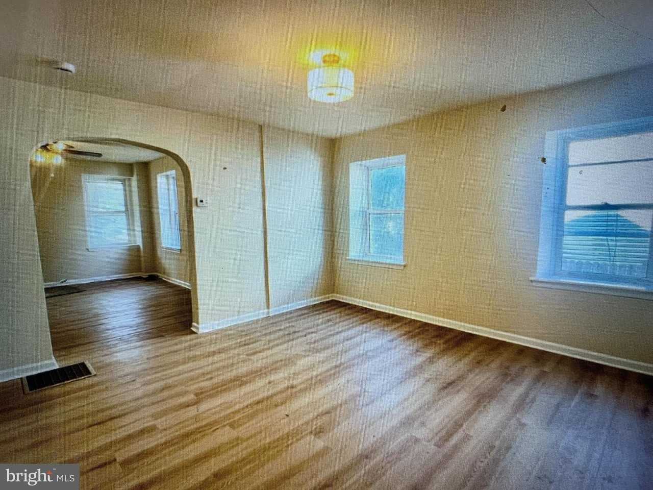 617 3rd Street - Photo 5 of 17