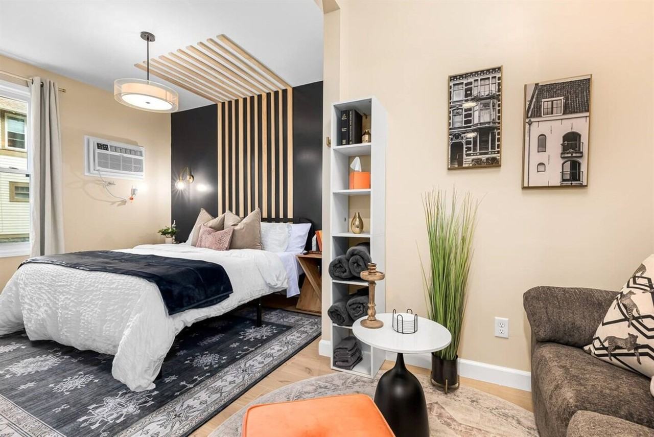 295 Euclid Street - Photo 2 of 44