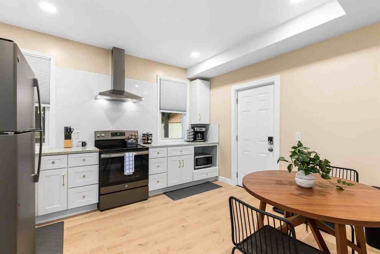 295 Euclid Street - Photo 3 of 44