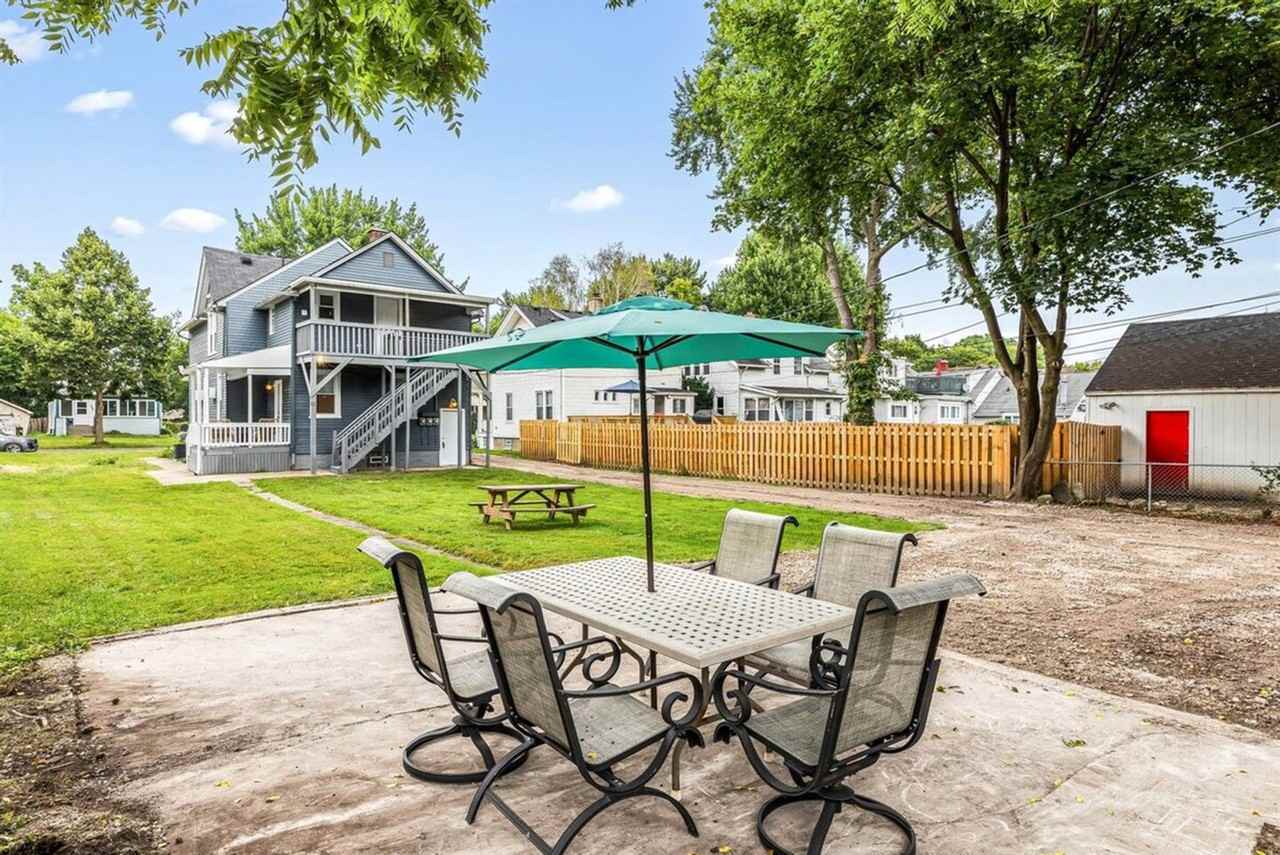 295 Euclid Street - Photo 5 of 44