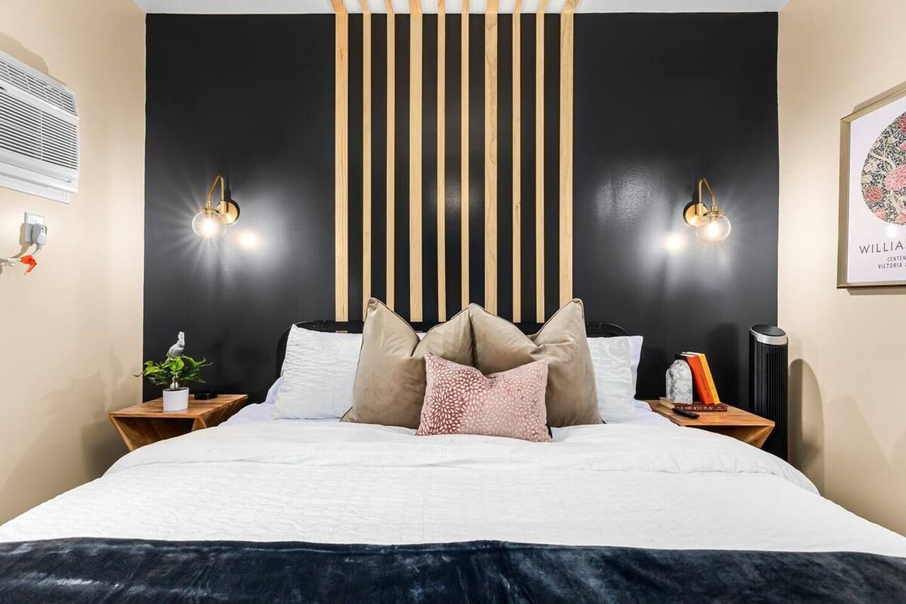 295 Euclid Street - Photo 6 of 44