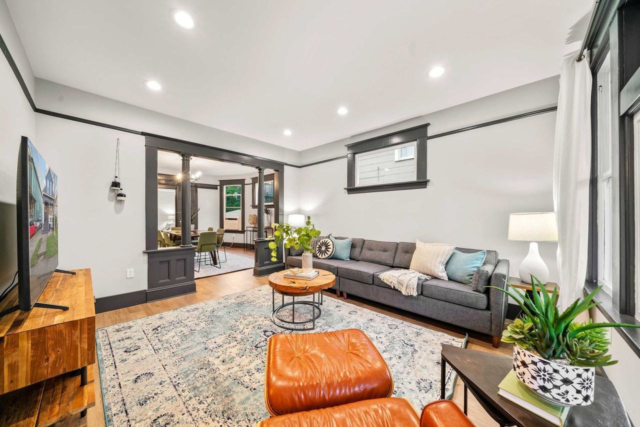 3820 Se Belmont St #1309865P - Photo 5 of 48