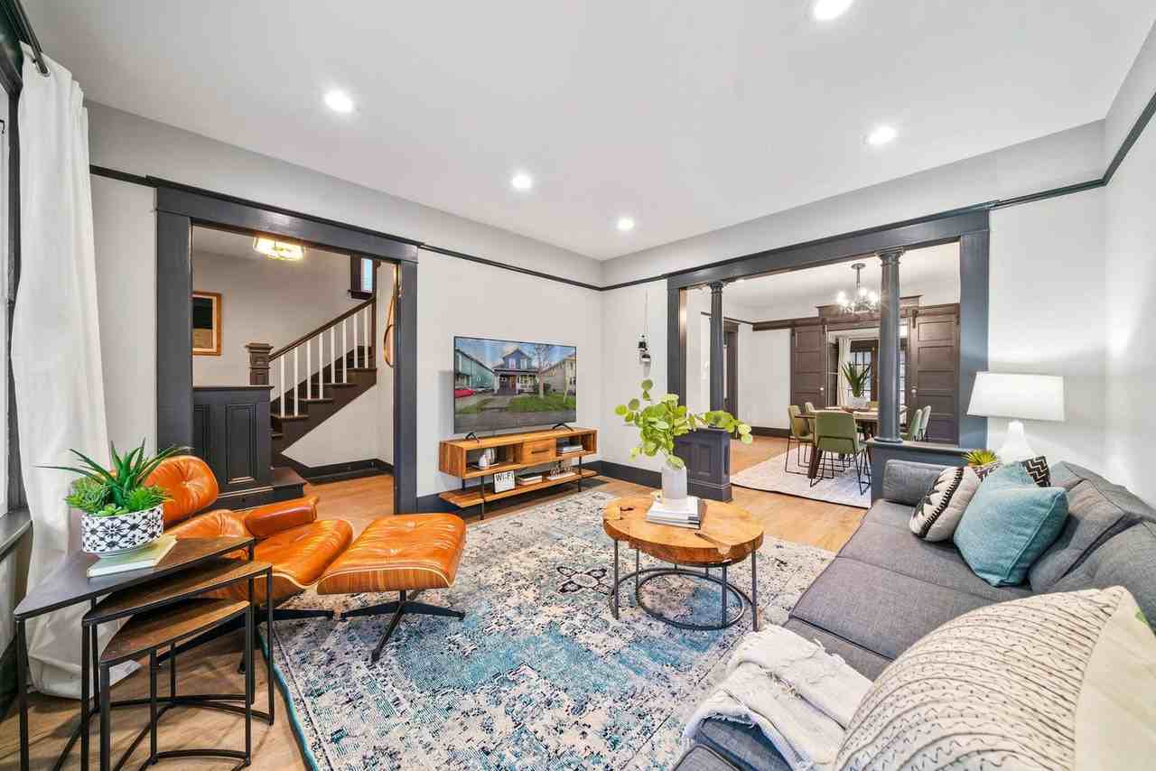 3820 Se Belmont St #1309865P - Photo 7 of 48