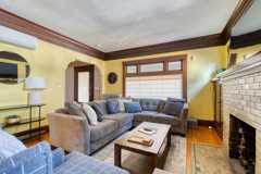 2034 Ne Flanders St - Photo 1 of 1