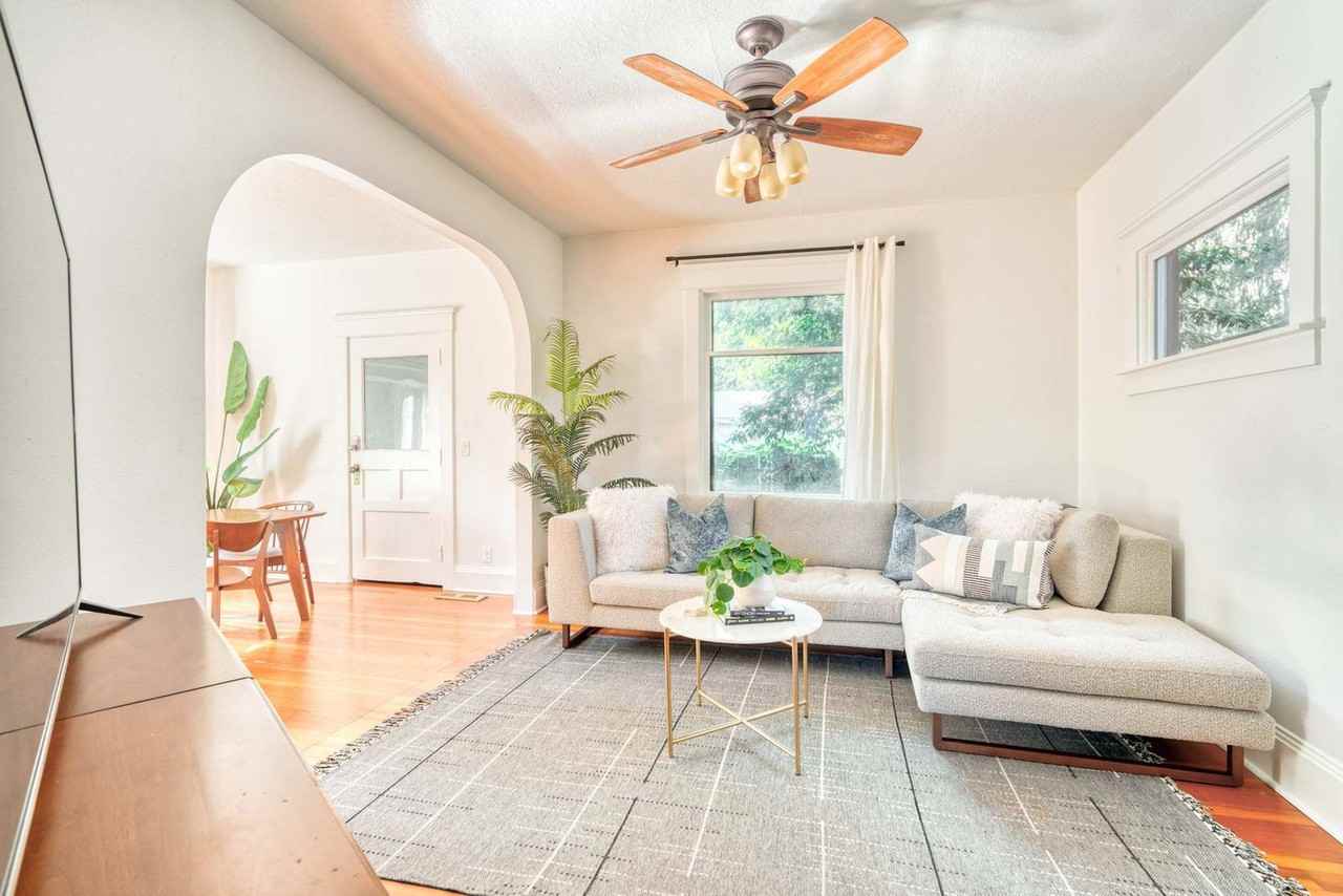 4500 Northeast Garfield Avenue - Photo 4 of 76