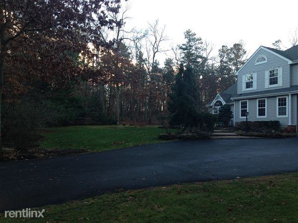 850 Bellevue Ave - Photo 2 of 23