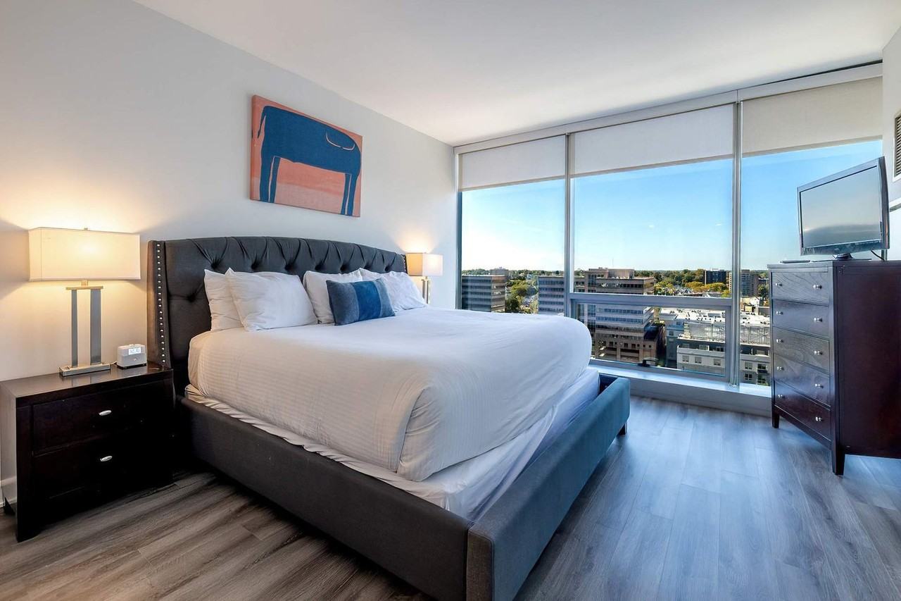 405 Atlantic St #1323699P - Photo 7 of 17