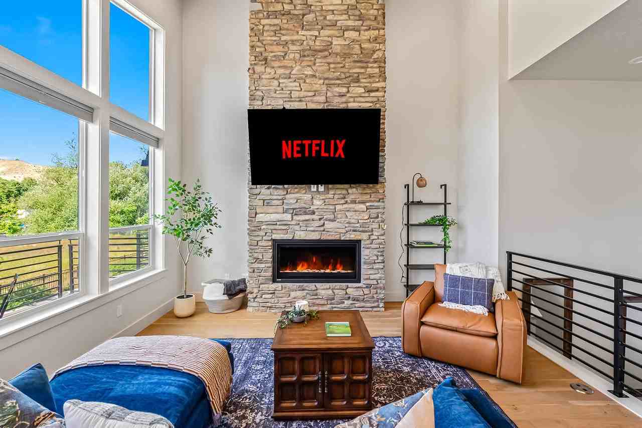 6389 W Bluebird Ln #1322140P - Photo 5 of 39