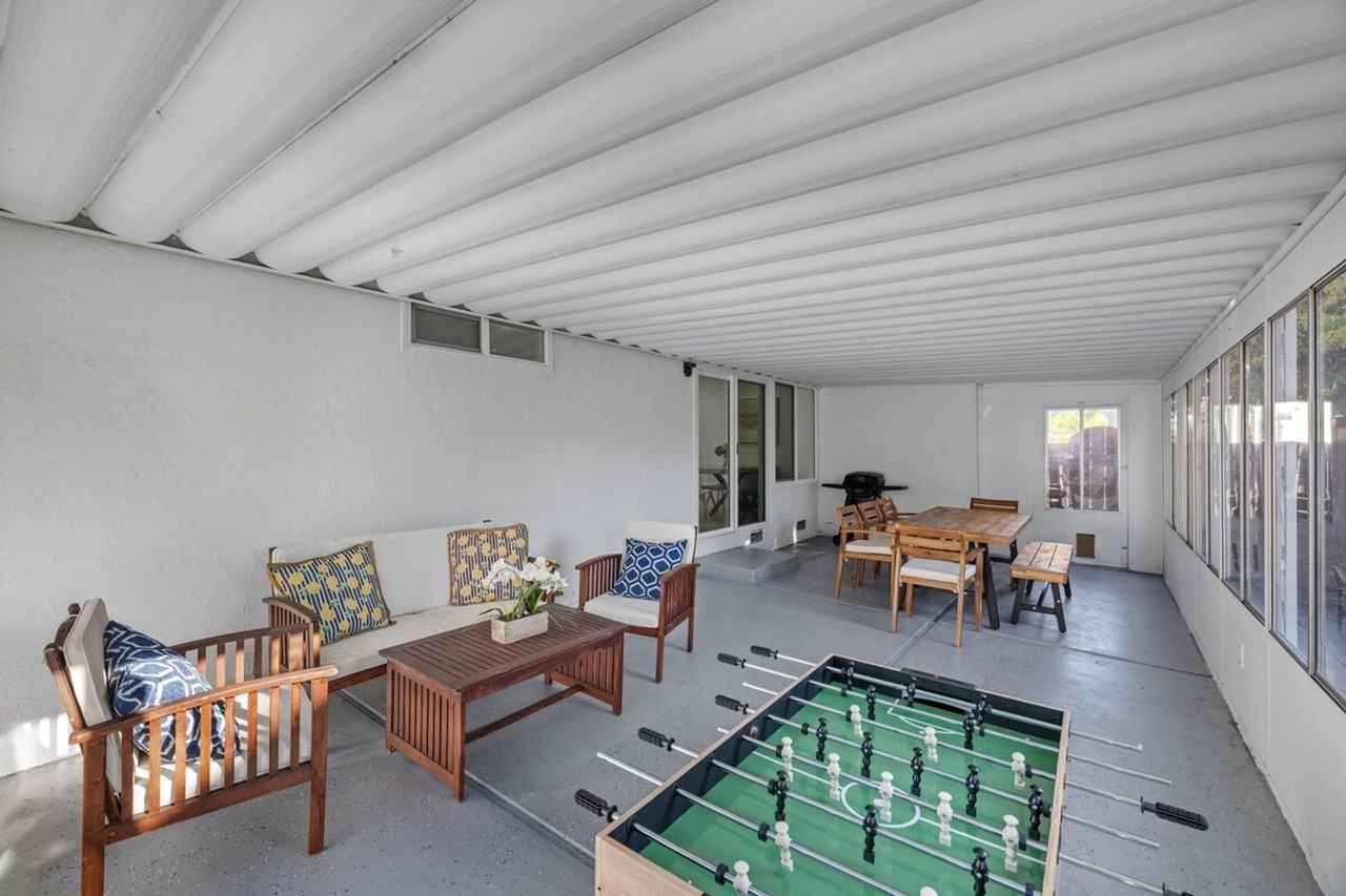 1317 Donohue Dr #1322943P - Photo 2 of 43