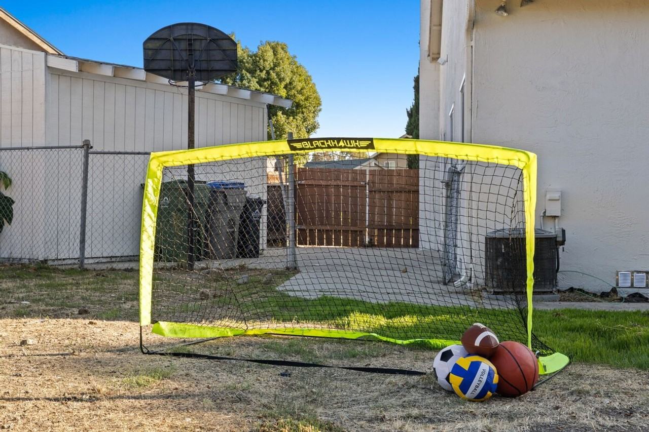 1317 Donohue Dr #1322943P - Photo 7 of 43