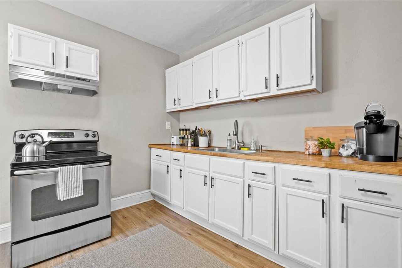 2906 Chestnut St #1328007P - Photo 3 of 19