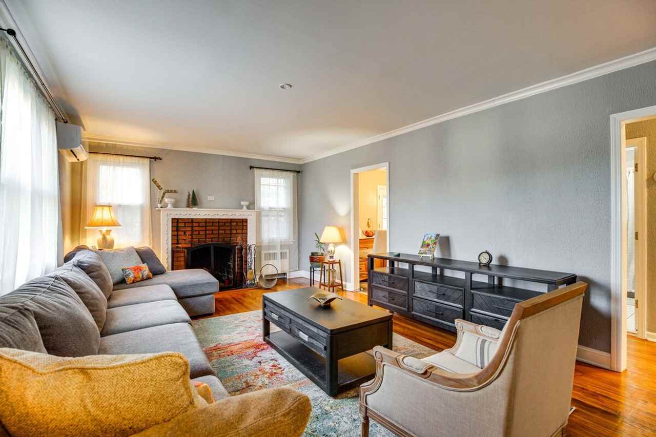 199 South Rd #1299991P - Photo 2 of 32