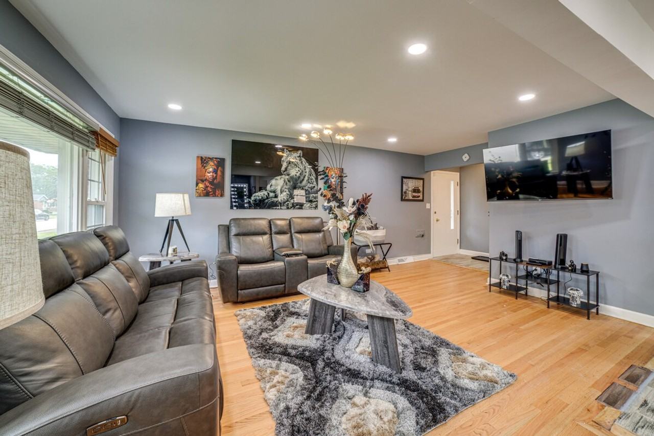 737 East 157th Place #1306480P - Photo 2 of 30