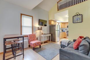 16 S Hudson St - Photo 1 of 1