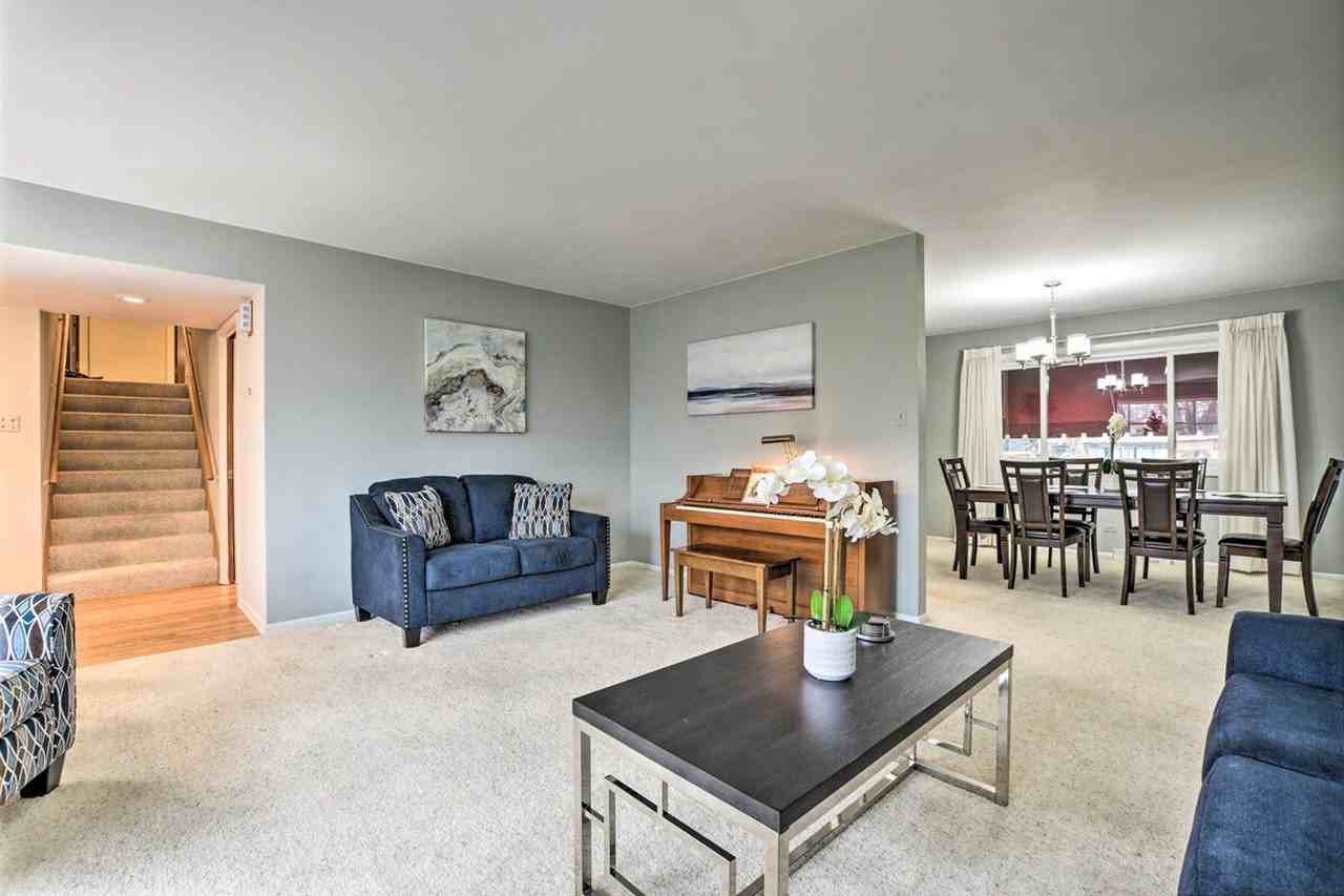 514 Arizona Avenue #1306540P - Photo 5 of 40