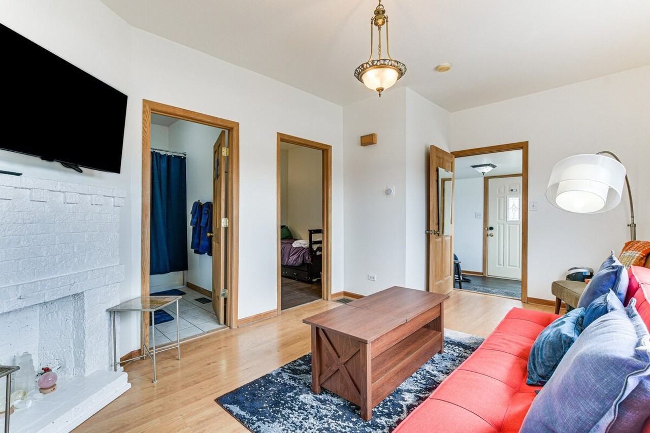 927 Flournoy St #1306514P - Photo 4 of 24