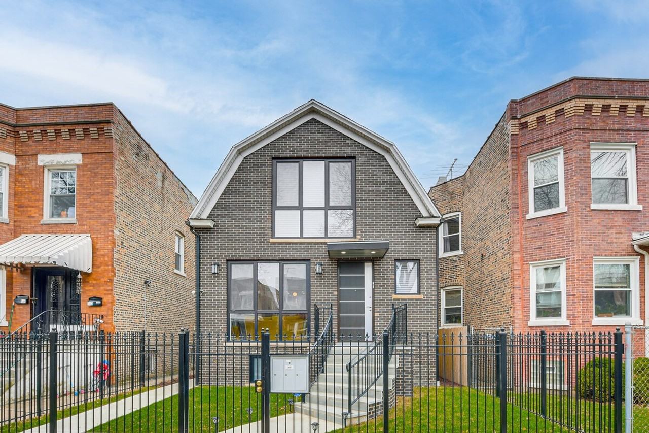 1034 N Drake Ave #1306867P - Photo 4 of 24