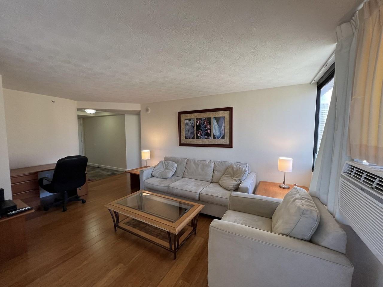 343 Hobron Ln #1327706P - Photo 2 of 24