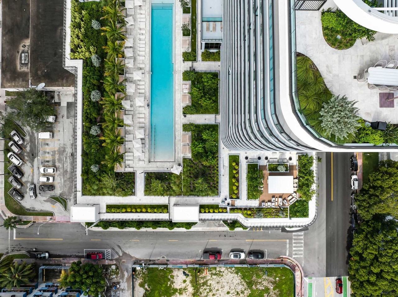 7144 Byron Ave #1321346P - Photo 6 of 32