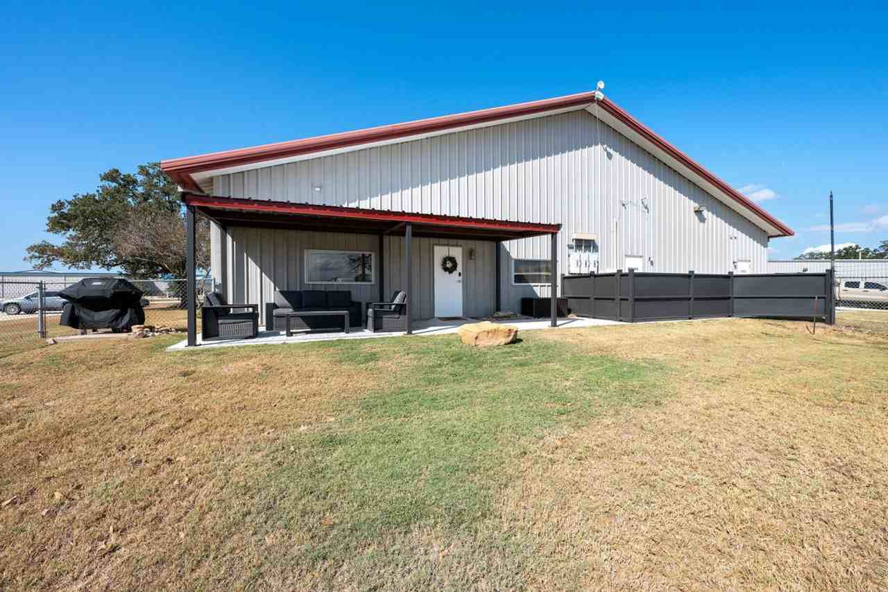 6166 Imperial Loop #1328080P - Photo 2 of 29