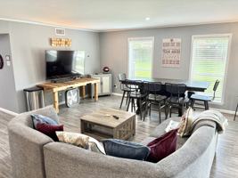 featured image of 1105 Glade St