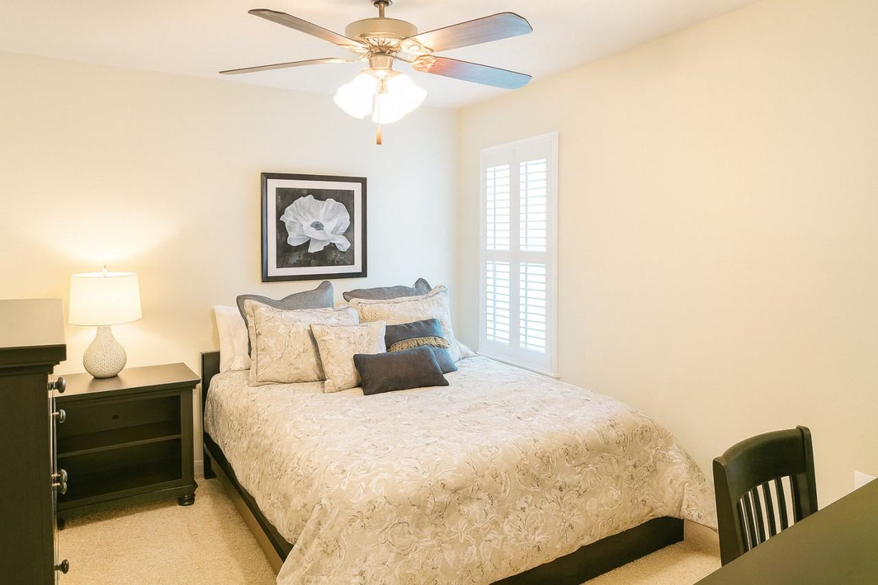 1002 Venice Drive #1328054P - Photo 7 of 20