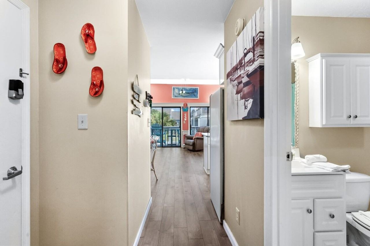 1850 Colony Dr #1329041P - Photo 7 of 46