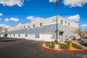 featured image of 4970 Camino Al Norte