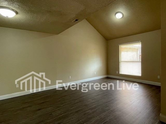 203 Barrow Court - Photo 2 of 10