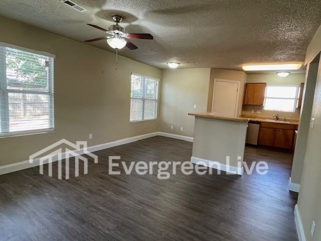 203 Barrow Court - Photo 3 of 10