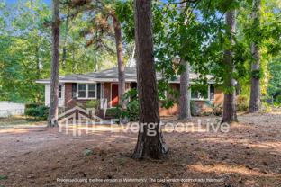 2817 Oakland Ave - Photo 1 of 1